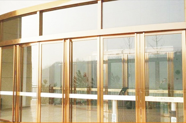 圖片關(guān)鍵詞 防火玻璃門